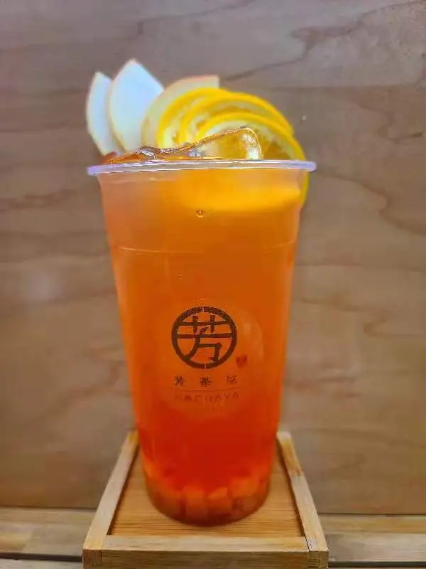 Taro bubble tea with tapioca pearls served at Hochaya, a bubble tea shop in Goleta